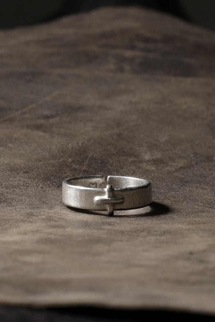 m.a+ silver stitched cross ring / AG050 AG (SILVER) - Image 10