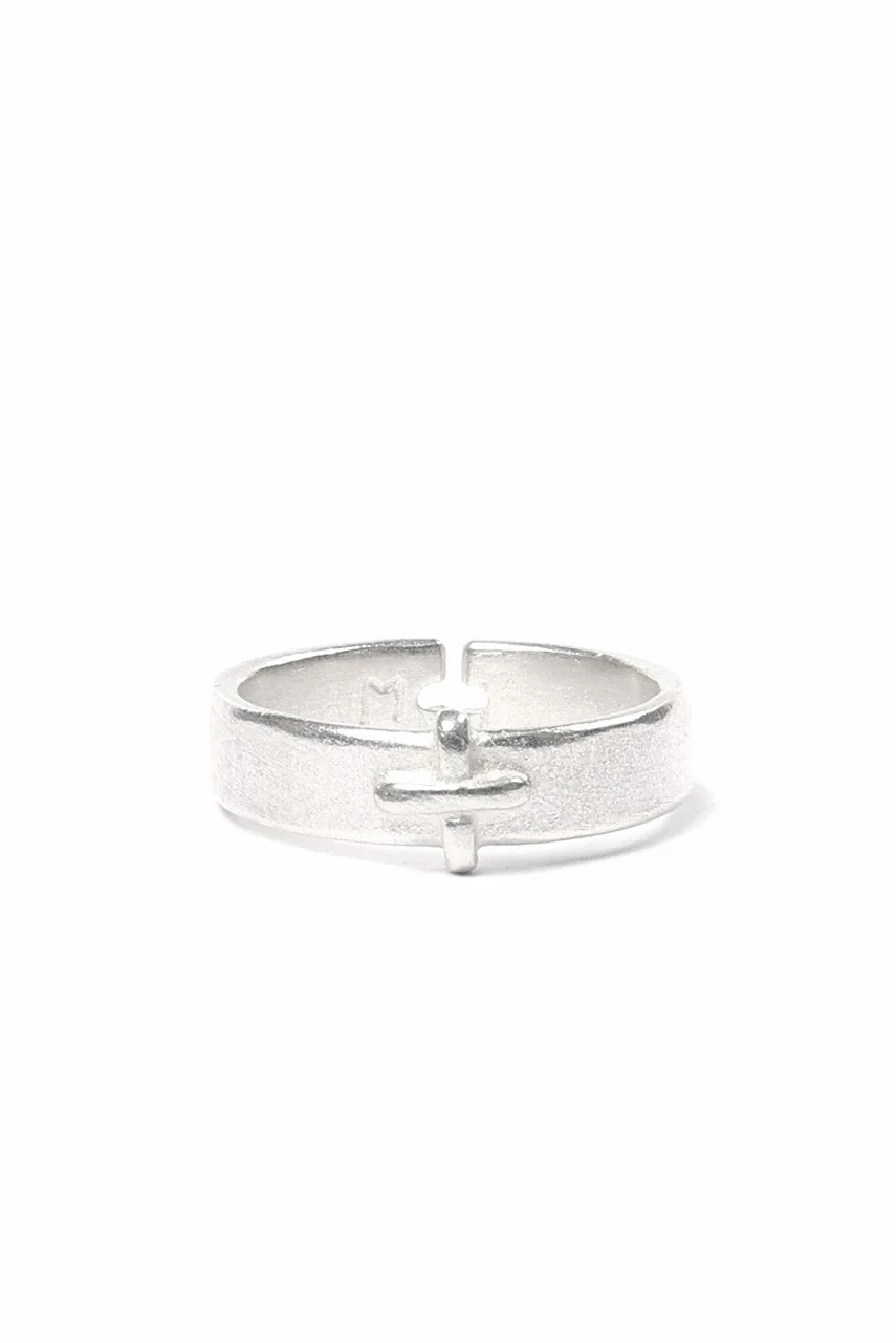 m.a+ silver stitched cross ring / AG050 AG (SILVER) - Image 3
