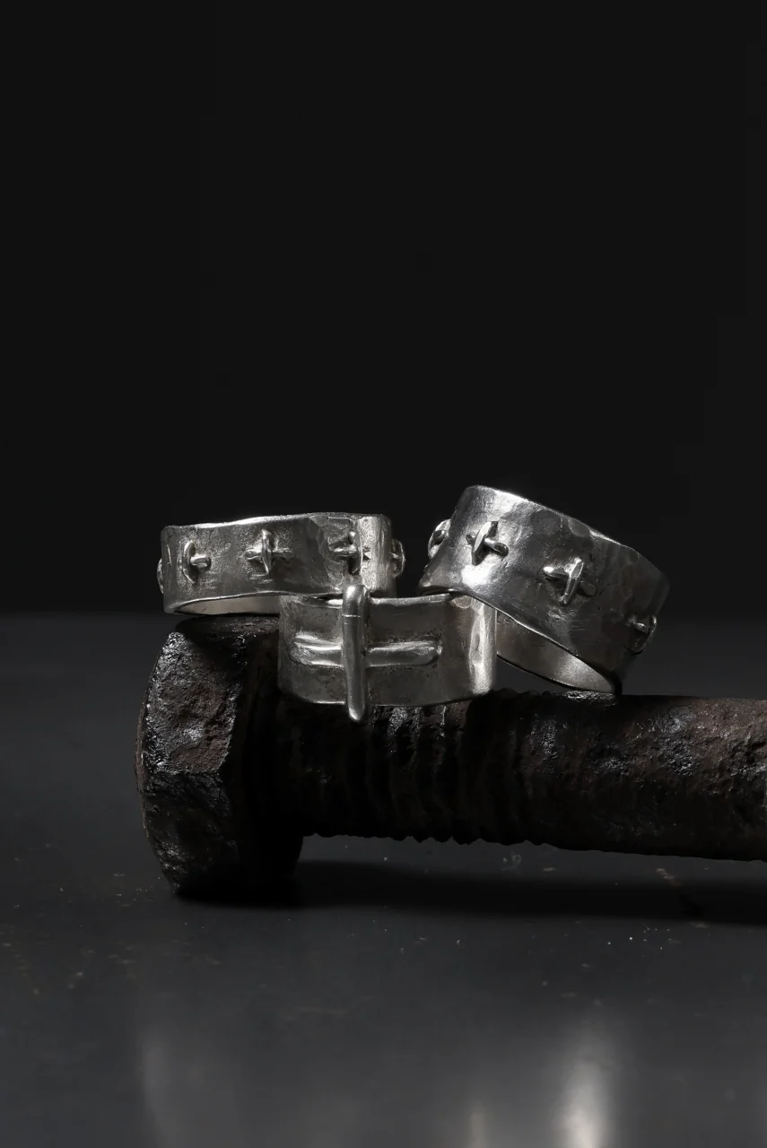 m.a+ silver stitched cross ring / AG18/AG (SILVER) - Image 16