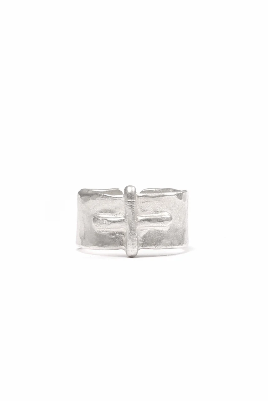 m.a+ silver stitched cross ring / AG18/AG (SILVER) - Image 3