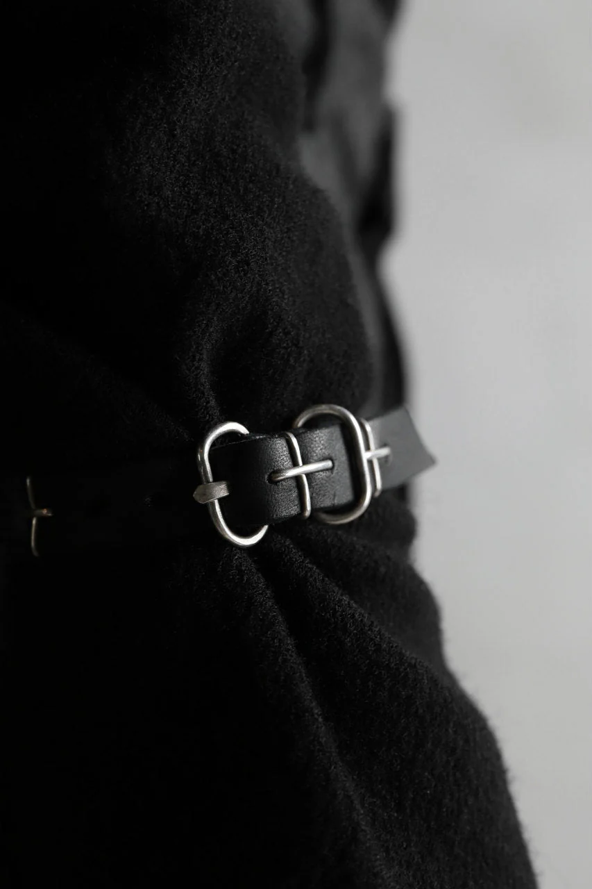 m.a+ thin silver cross studded wrist band / A-F2BL1/GR2,0 (BLACK) - Image 27