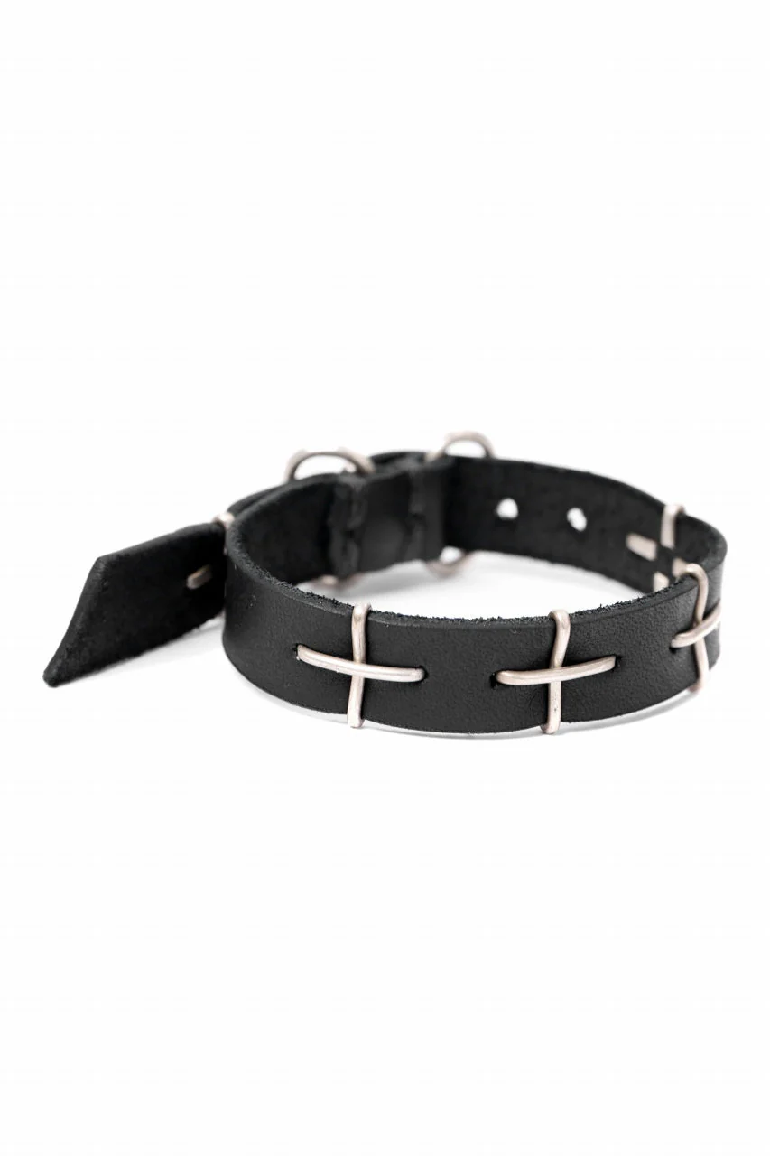 m.a+ thin silver cross studded wrist band / A-F2BL1/GR2,0 (BLACK) - Image 11