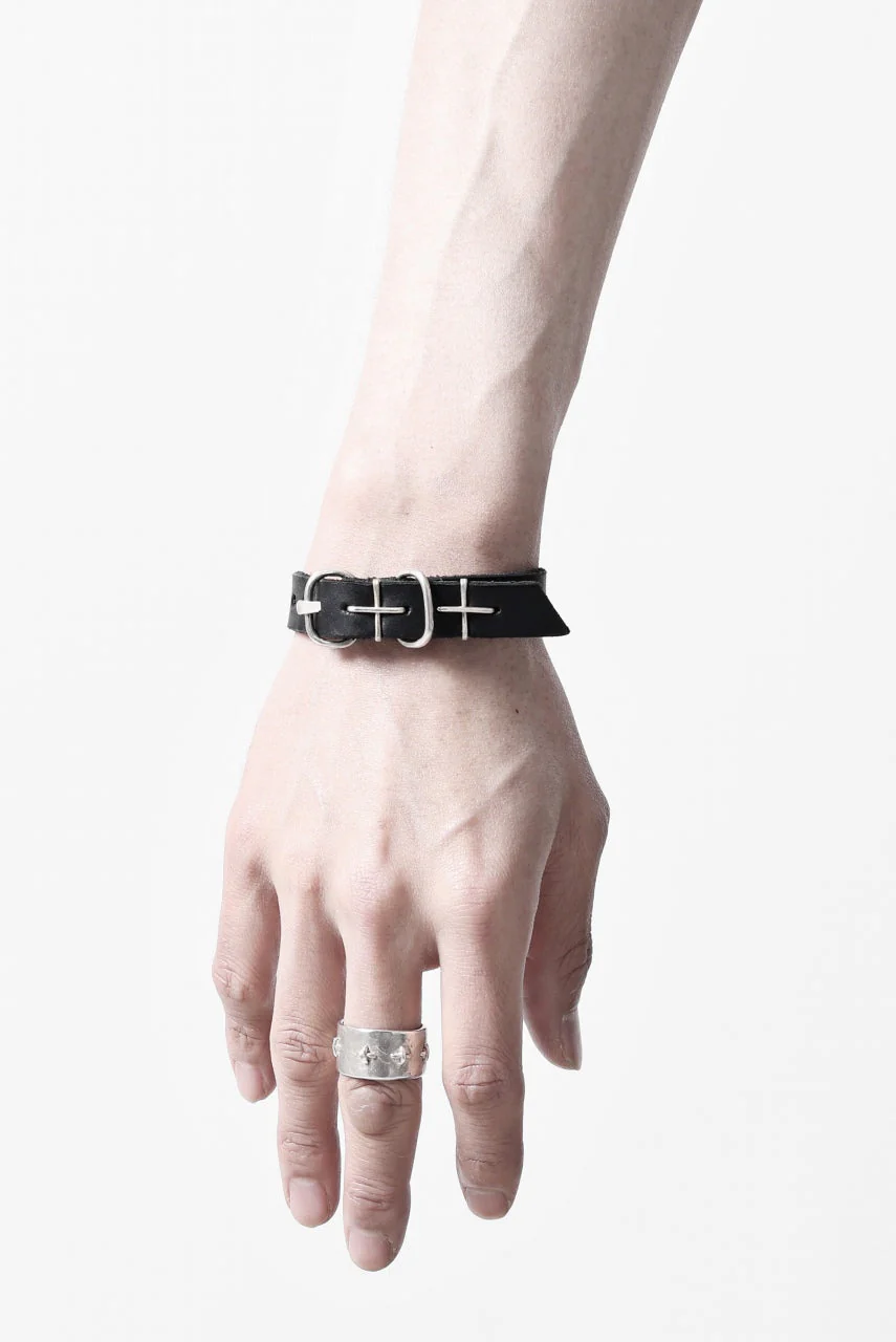 m.a+ thin silver cross studded wrist band / A-F2BL1/GR2,0 (BLACK) - Image 4