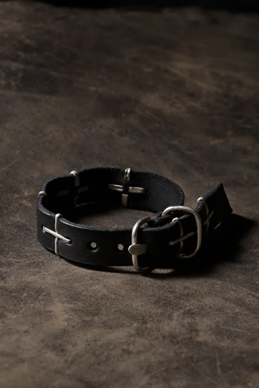 m.a+ thin silver cross studded wrist band / A-F2BL1 GR2,0 (BLACK) - Image 19