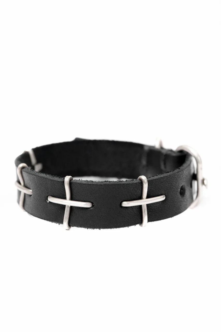 m.a+ thin silver cross studded wrist band / A-F2BL1/ GR2,0 (BLACK) - Image 8