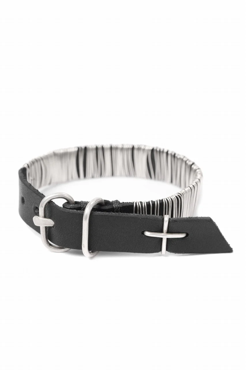 m.a+ thin silver wrapped wrist band / A-F7BL1/ GR2,0 (BLACK) - Image 4