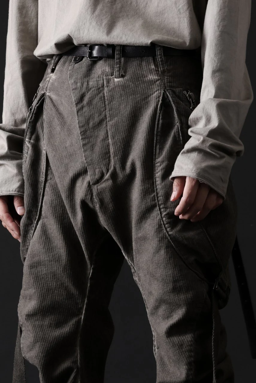masnada BAGGY GUSSET POCKET PANTS / STRETCH RELIEF STRIPE COTTON (DUST) - Image 24