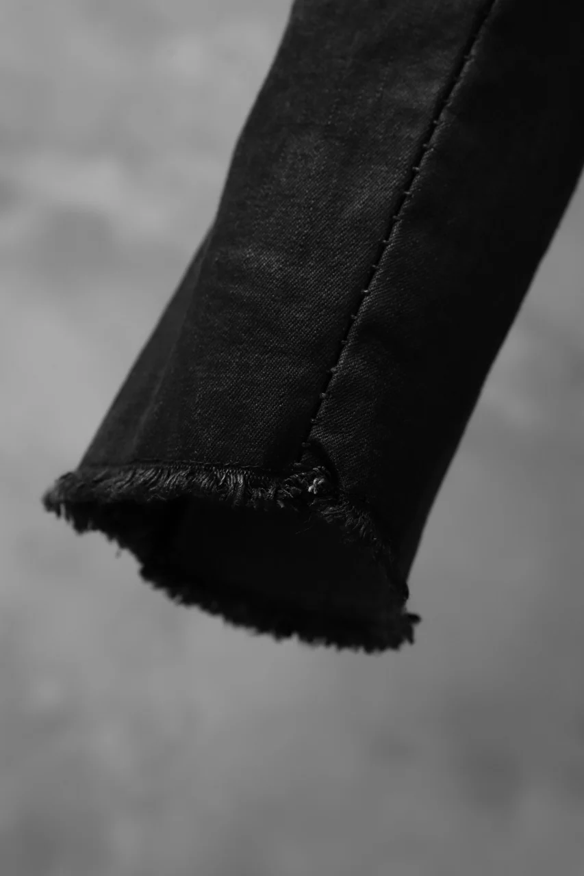 masnada EMBEDDED SLIM PANTS / DENIM ELASTICZZATO (BLACK) - Image 17