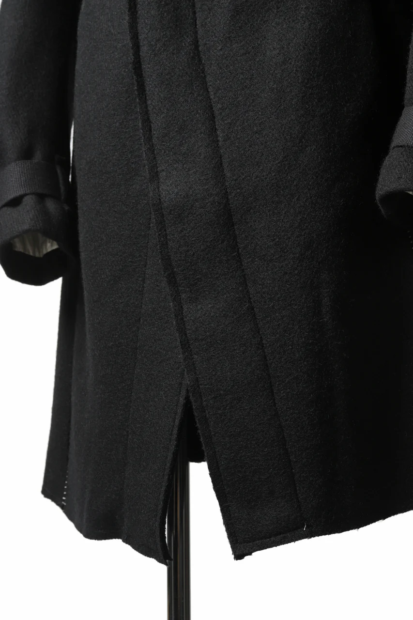 masnada HOODIE WRAP COAT with HARNESS BELT / TWEED LANA INTRECCIATA (BLACK) - Image 20