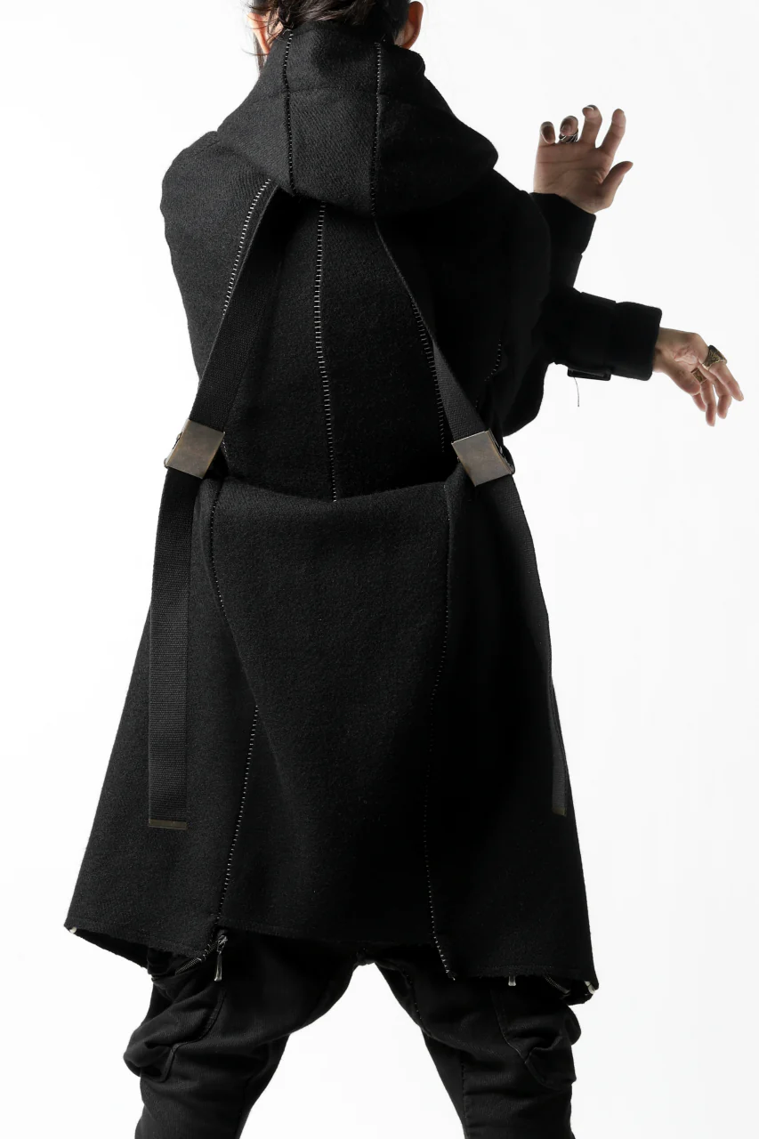 masnada HOODIE WRAP COAT with HARNESS BELT / TWEED LANA INTRECCIATA (BLACK) - Image 6