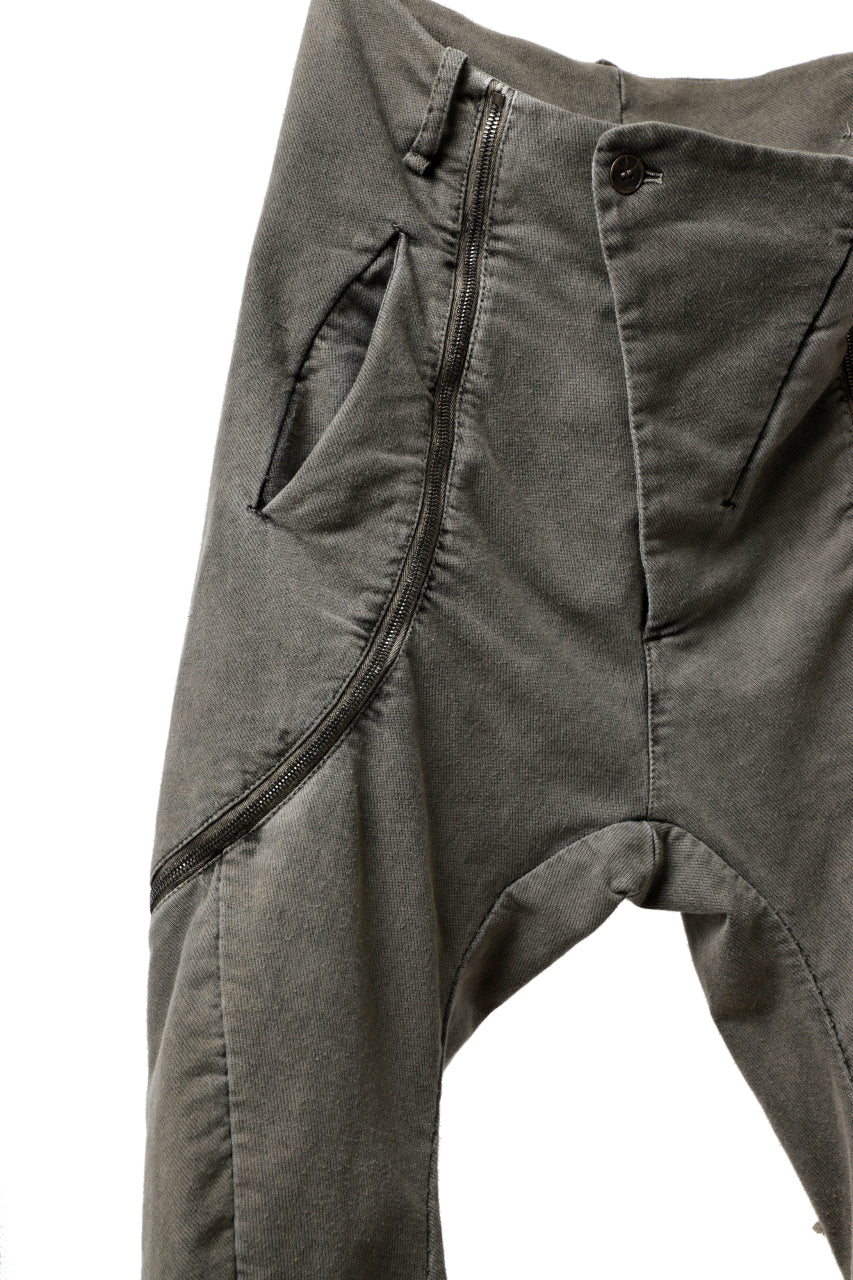 masnada ICONIC ZIP PANTS / STRETCH REPURPOSED COTTON (DUST) - Image 10
