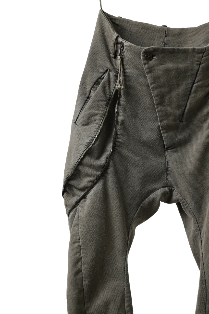 masnada ICONIC ZIP PANTS / STRETCH REPURPOSED COTTON (DUST) - Image 12