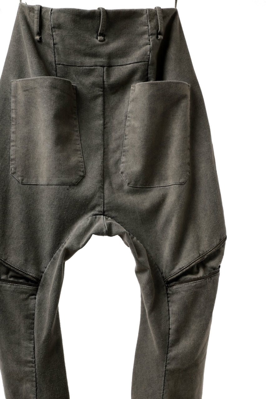 masnada ICONIC ZIP PANTS / STRETCH REPURPOSED COTTON (DUST) - Image 14