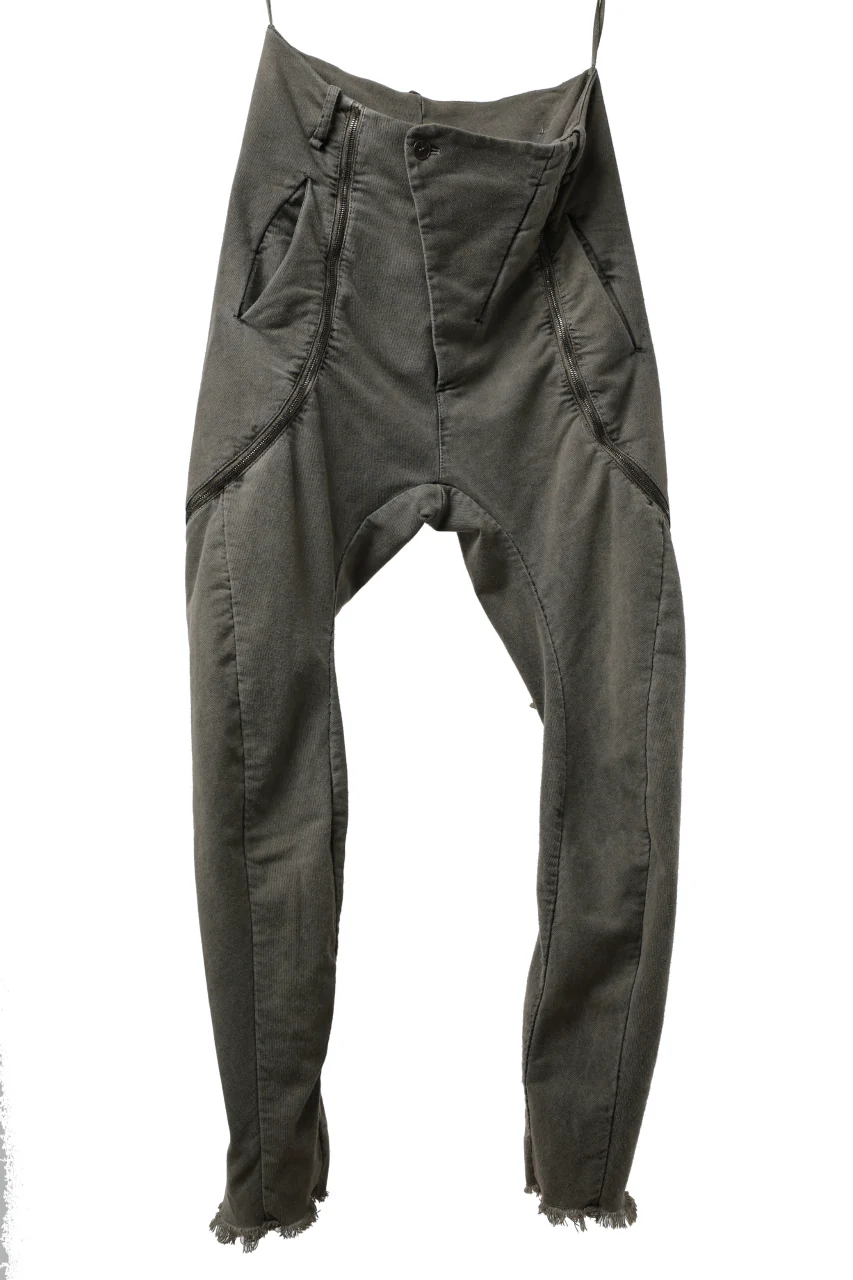 masnada ICONIC ZIP PANTS / STRETCH REPURPOSED COTTON (DUST) - Image 2