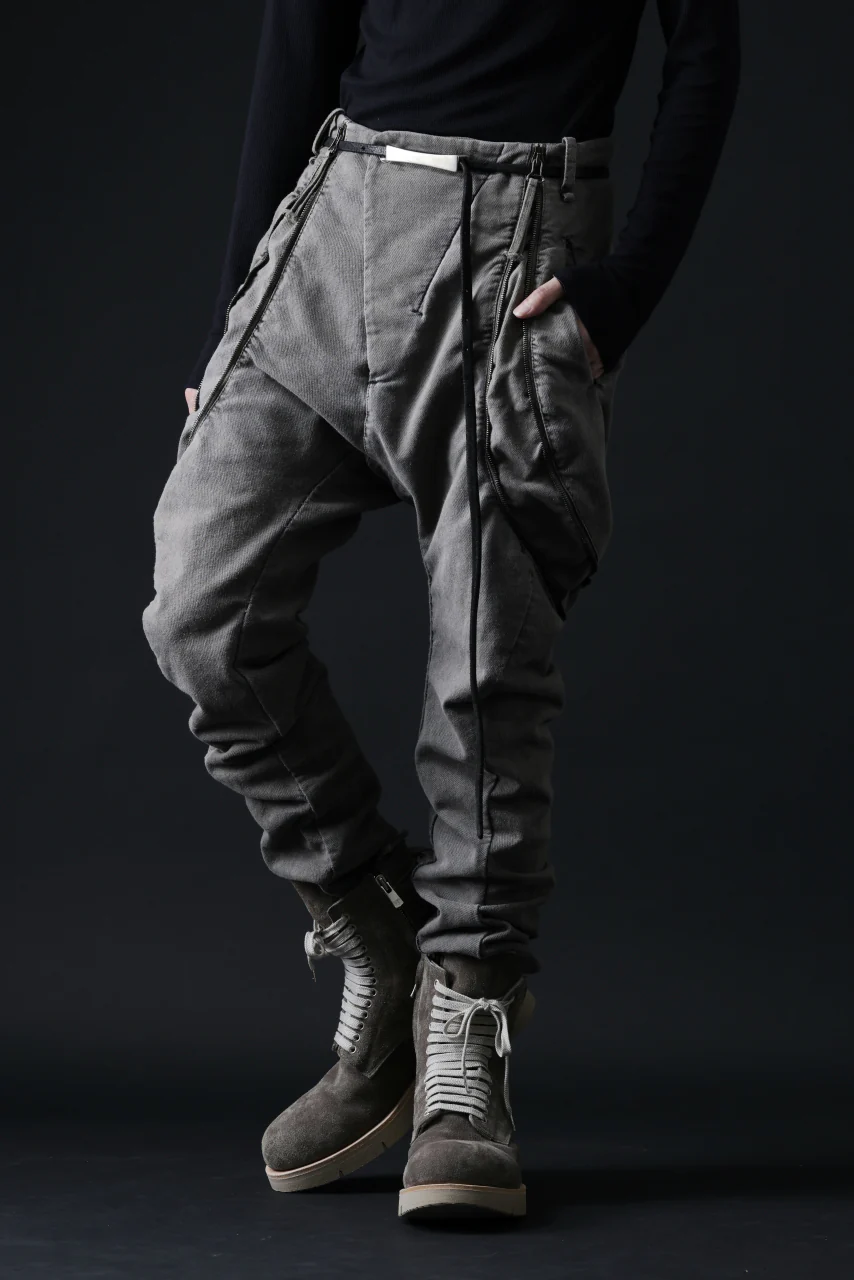 masnada ICONIC ZIP PANTS / STRETCH REPURPOSED COTTON (DUST) - Image 21