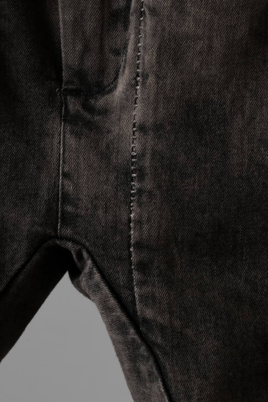 masnada LAYERED POCKET SLIM JEANS / STRETCH DENIM (BLACK CLAY) - Image 30