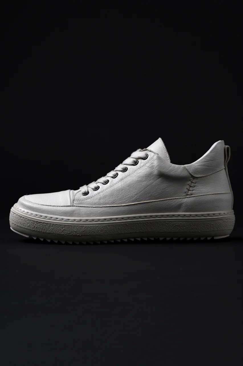 masnada LOW TOP SNEAKER / CALF SKIN LEATHER (CHALK) - Image 2