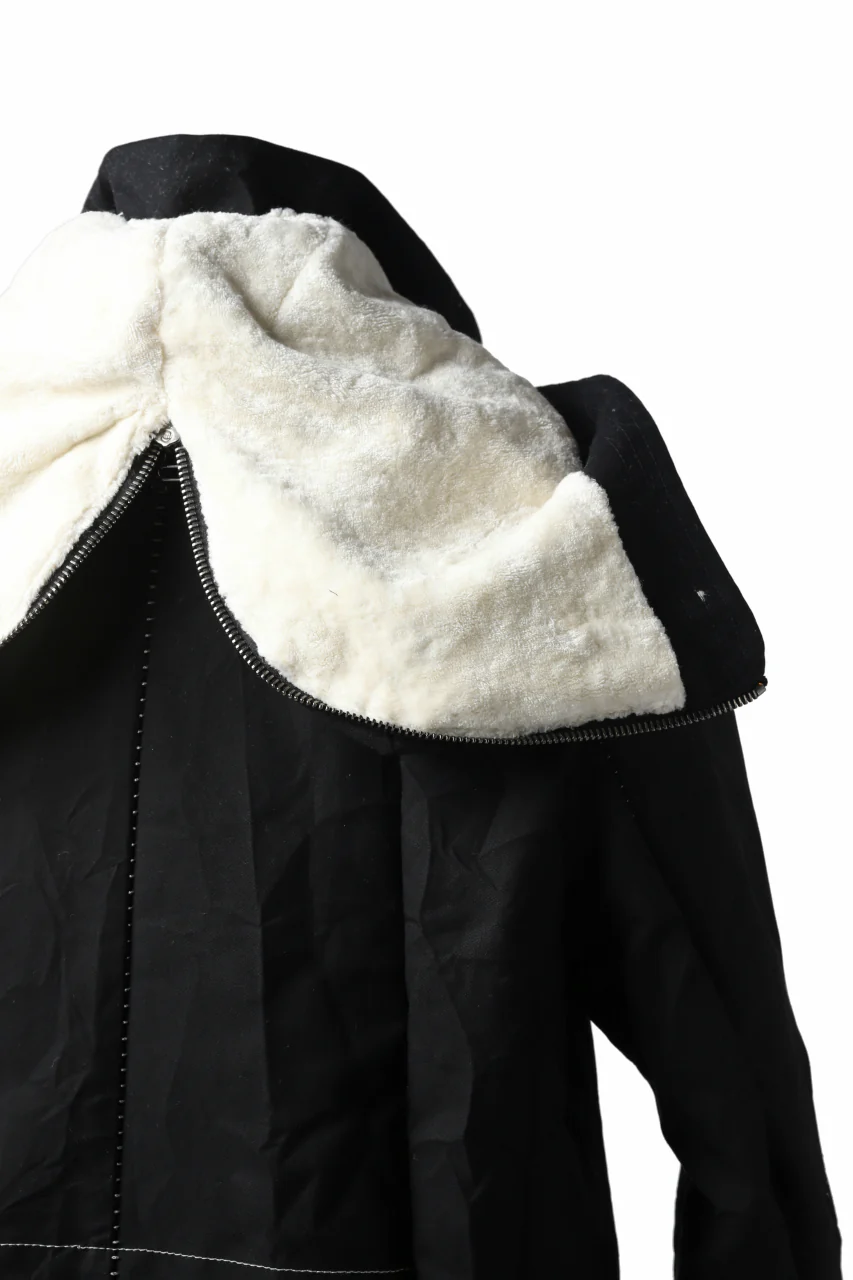 masnada MILITARY HOODIE LONG PARKA COAT with BOA LINNER / COTONE STROPICCIATO (BLACK) - Image 33
