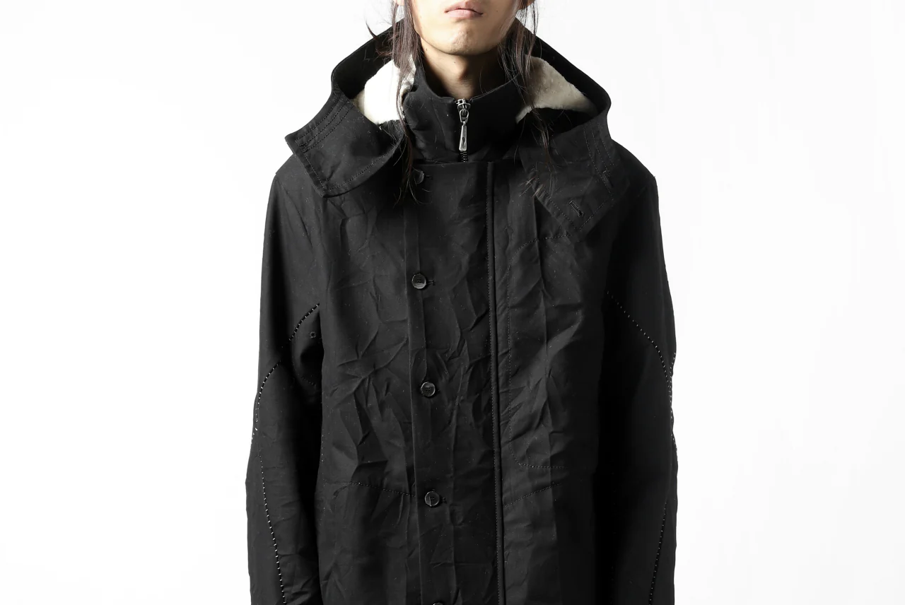 masnada MILITARY HOODIE LONG PARKA COAT with BOA LINNER / COTONE STROPICCIATO (BLACK) - Image 40