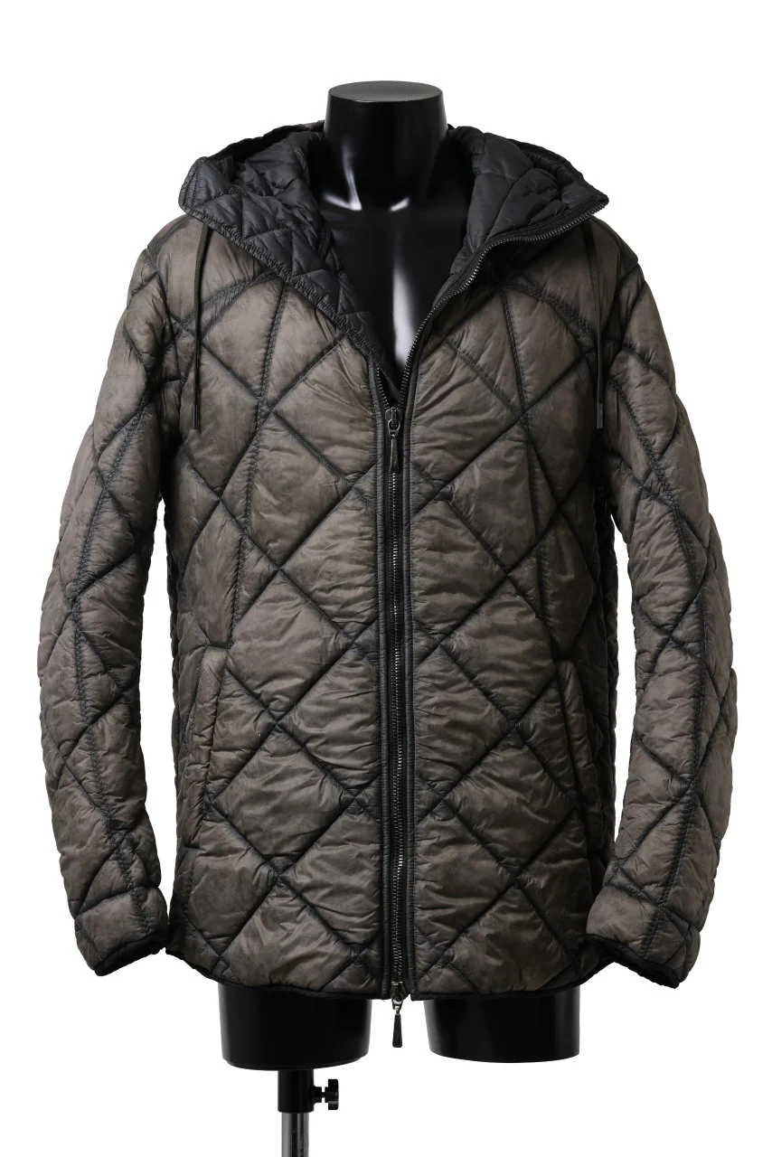 masnada QUILTED HOOD JACKET / OVER STUFFED PAPER NYLON (DUST)