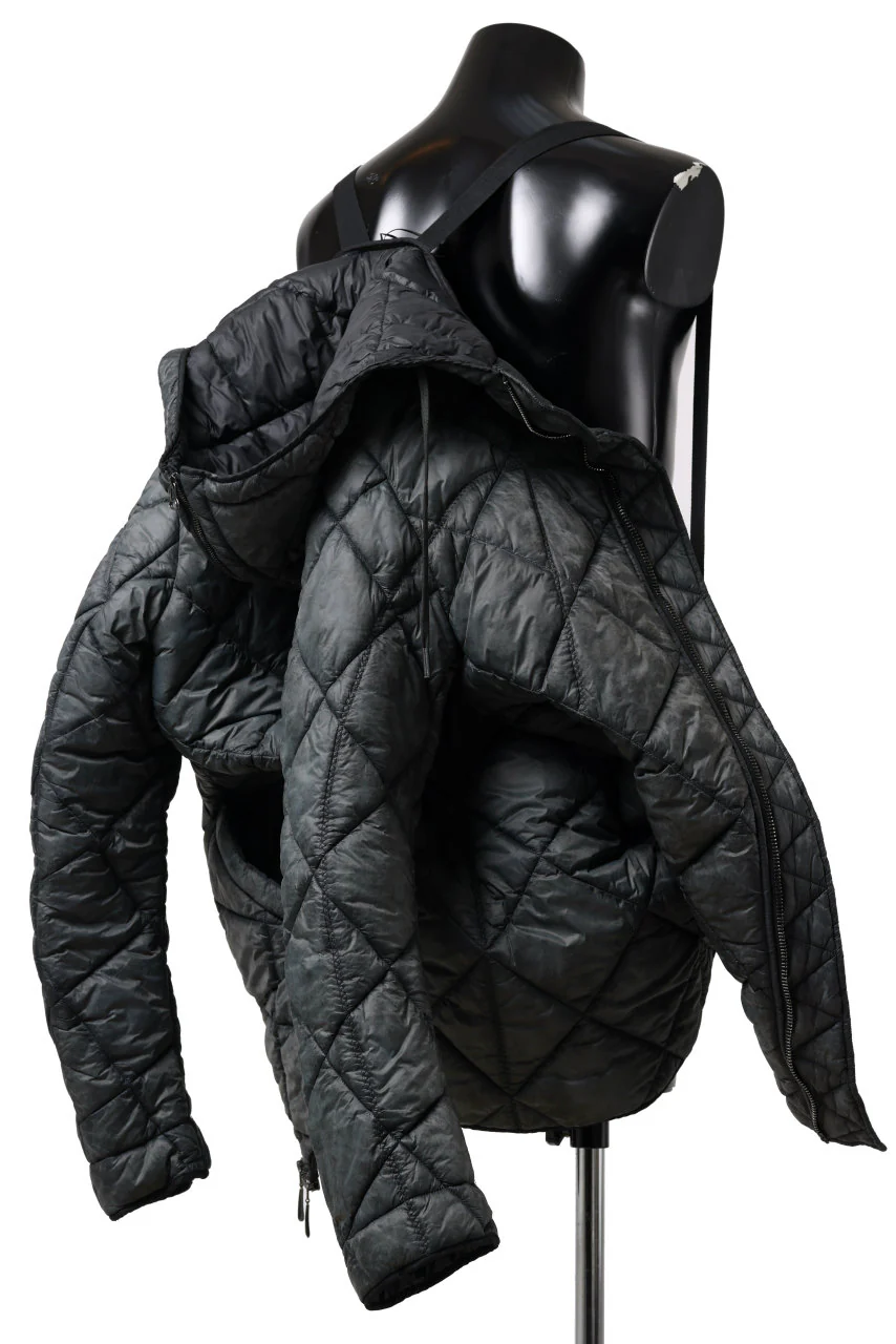 masnada QUILTED HOOD JACKET / OVER STUFFED PAPER NYLON (LEGION) - Image 11
