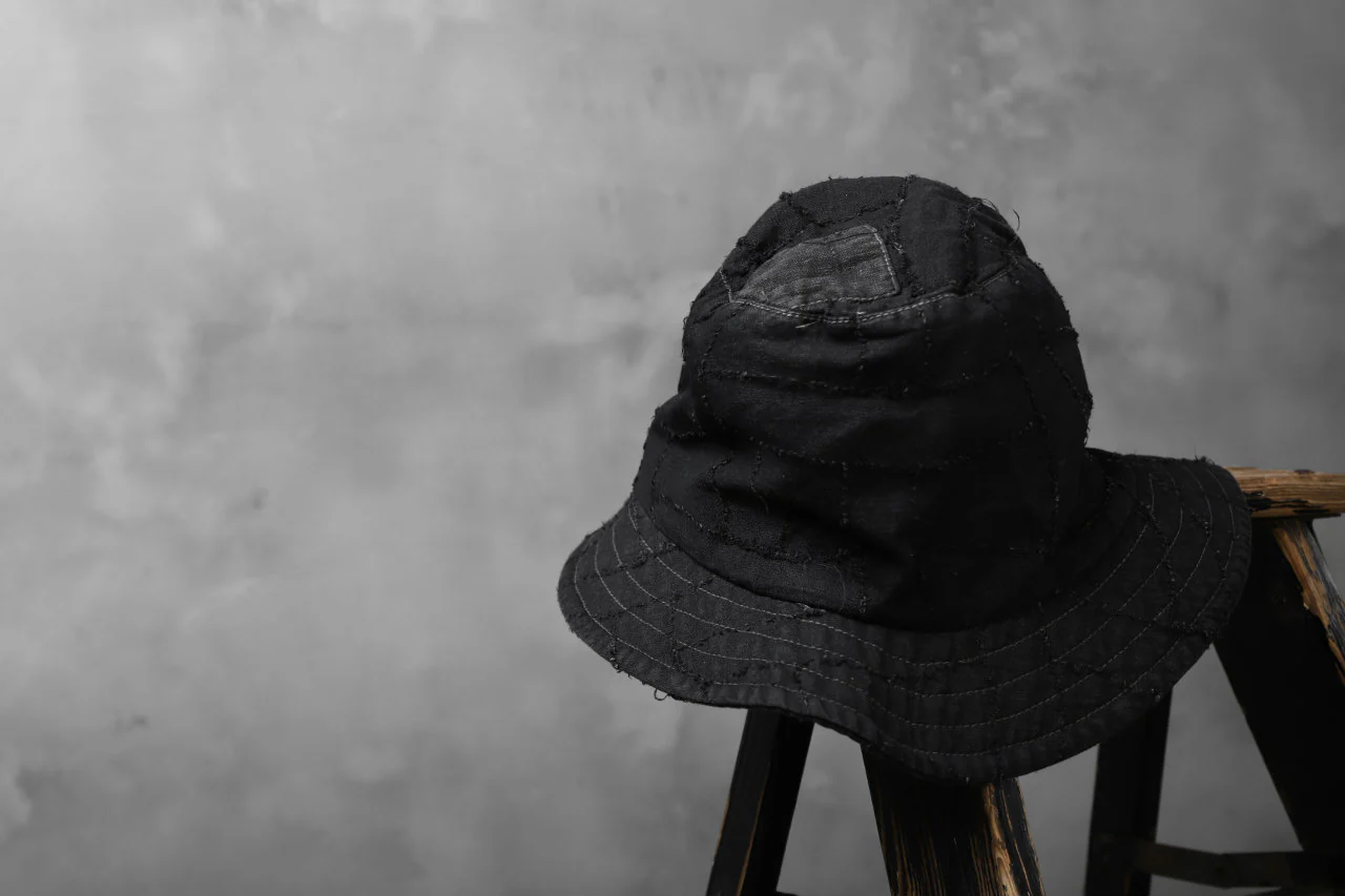 masnada SALVAGE BUCKET HAT /NEEDLED COTTON LINEN (BLACK) - Image 20