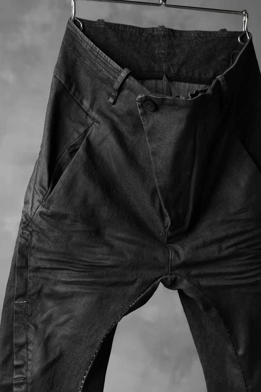 masnada SCAR STITCHED BIAS FRONT BAGGY PANT / COATING DENIM (BLACK) - Image 6