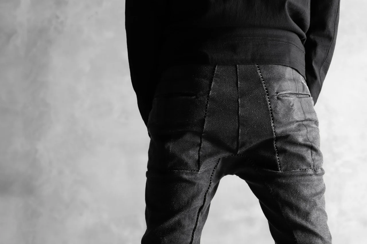 masnada SCAR STITCHED LINE SKINNY PANT / WASHED RESIN-COAT DENIM (WASHED BLACK) - Image 24