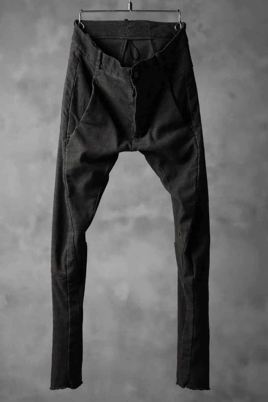 masnada SCAR STITCHED RAW EDGE SKINNY PANT / OBJECT DYED (LEGION)