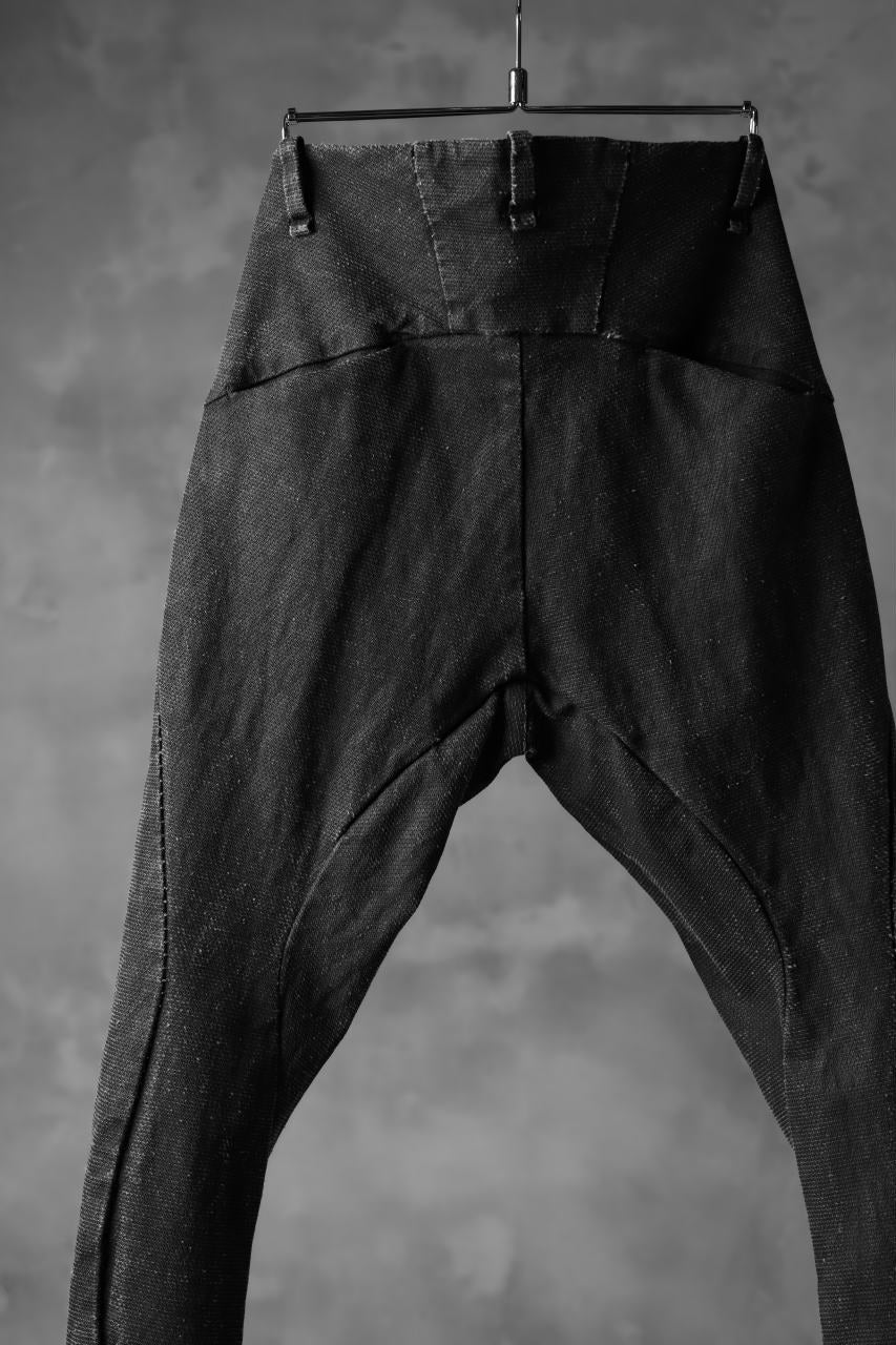 masnada SCAR STITCHED SLIM CURVE PANT / WASHED RESIN-COAT DENIM (WASHED BLACK) - Image 11
