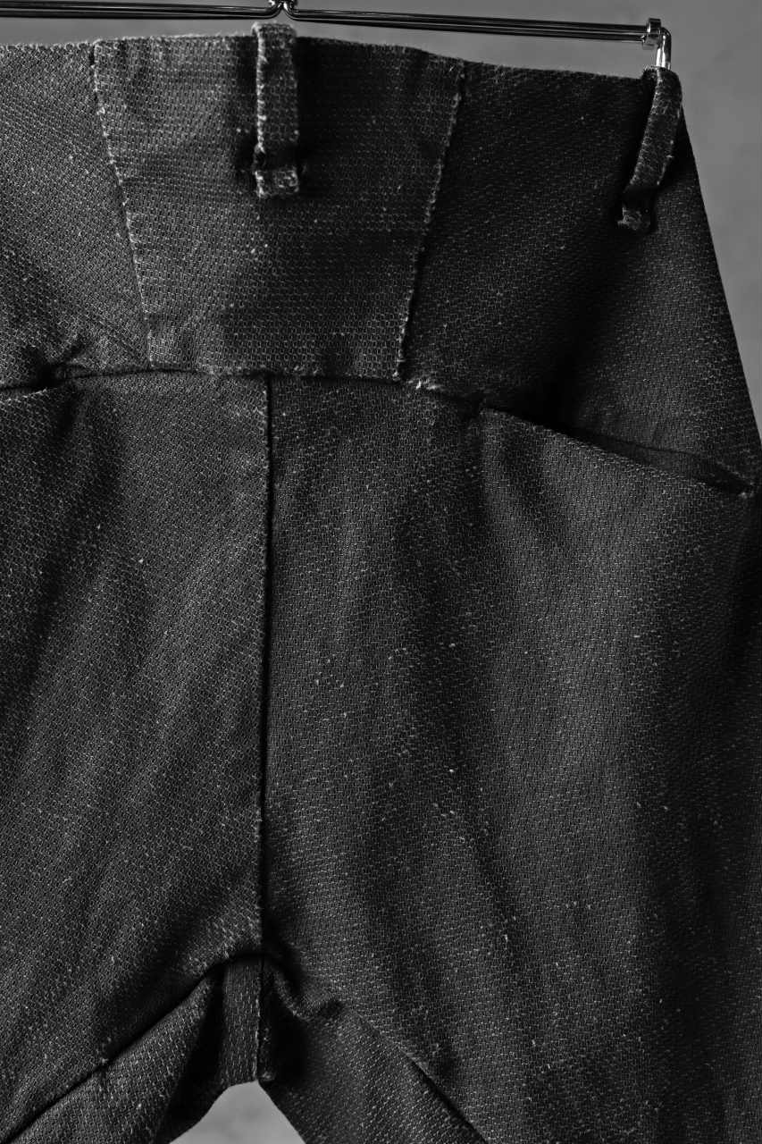 masnada SCAR STITCHED SLIM CURVE PANT / WASHED RESIN-COAT DENIM (WASHED BLACK) - Image 13