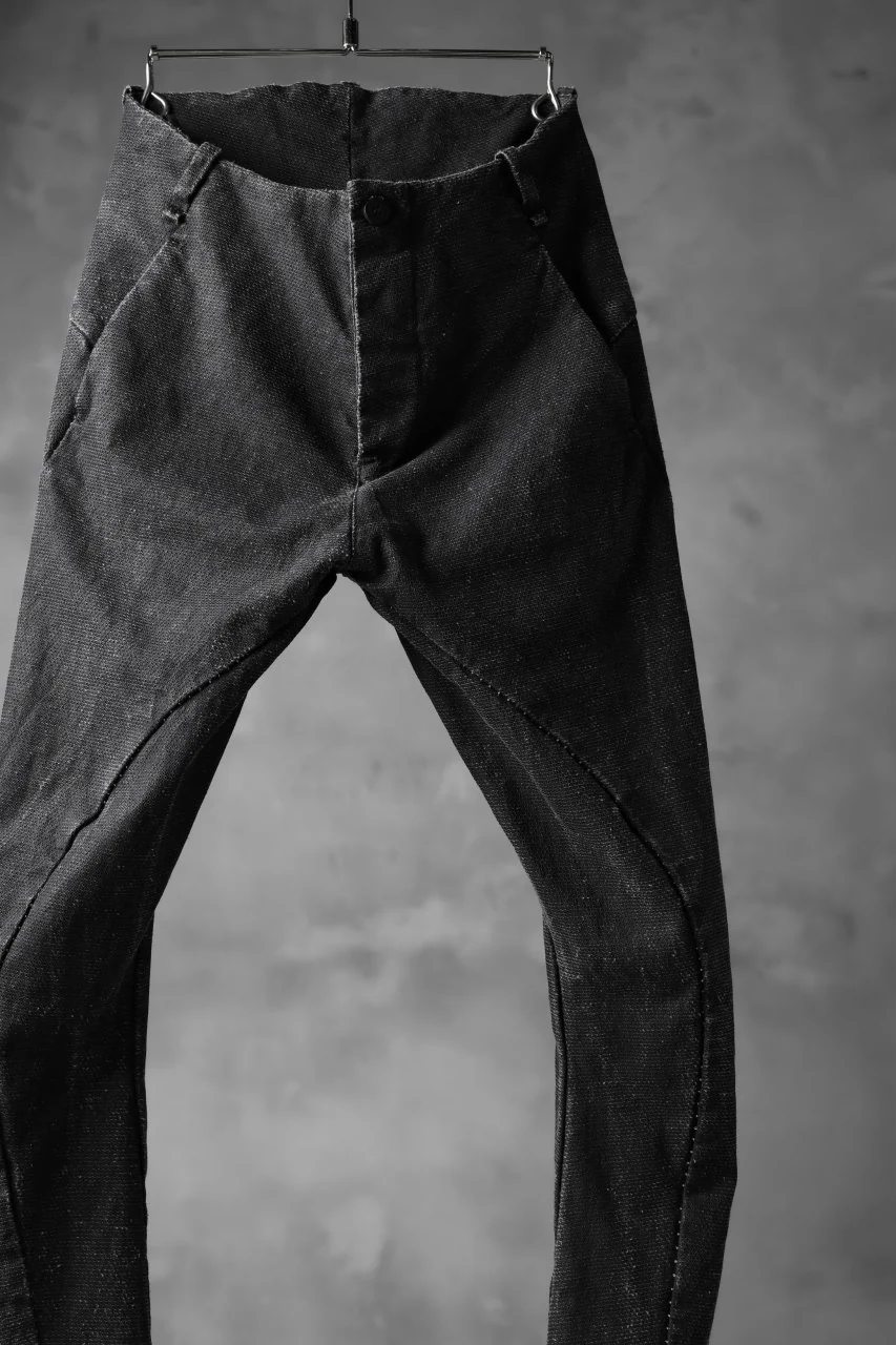 masnada SCAR STITCHED SLIM CURVE PANT / WASHED RESIN-COAT DENIM (WASHED BLACK) - Image 3