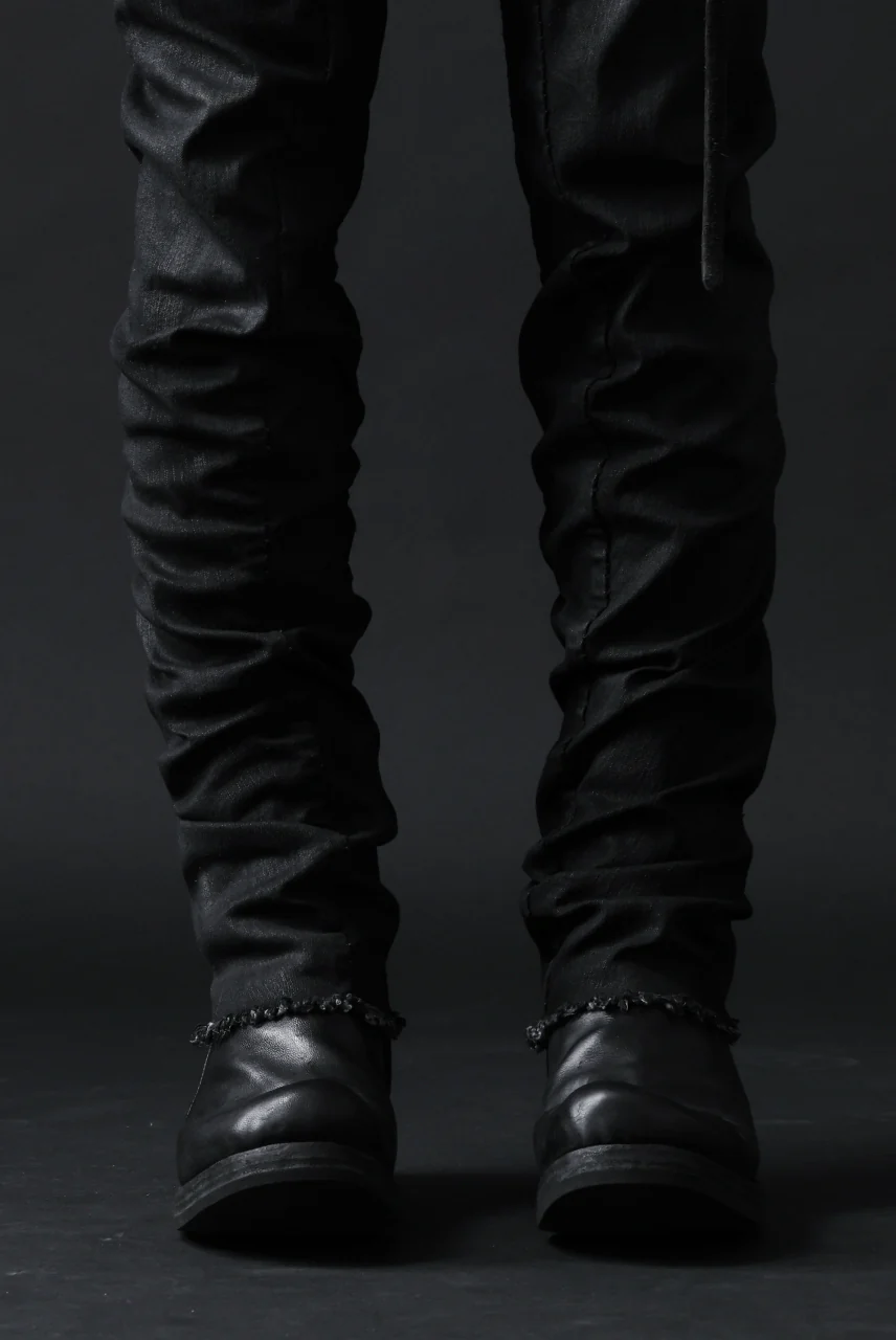 masnada SLIM JEANS / REPURPOSED STRETCH (BLACK HAND SMEARED RESIN) - Image 33