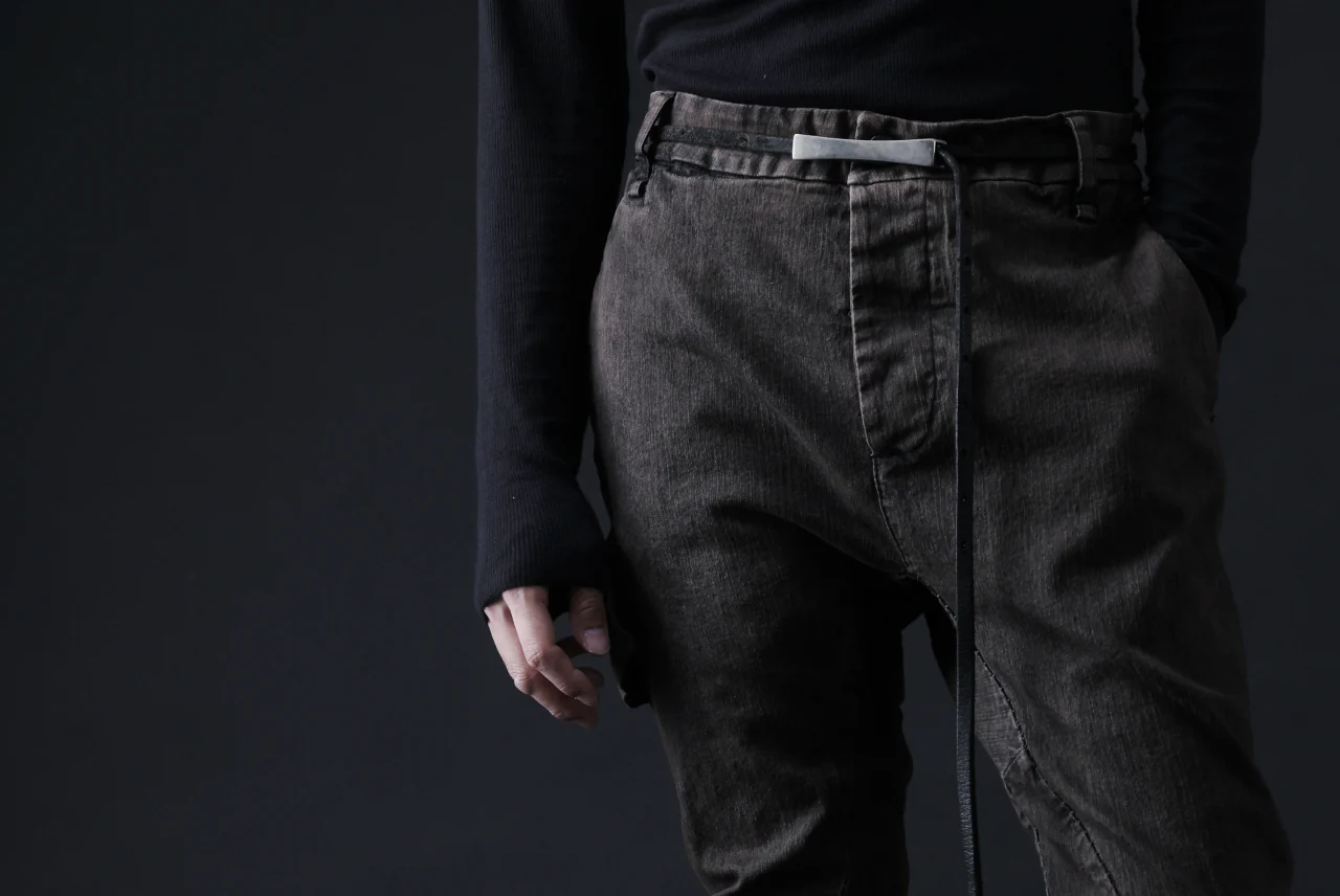 masnada SLIM JEANS / REPURPOSED STRETCH (TARNISHED DUST) - Image 29