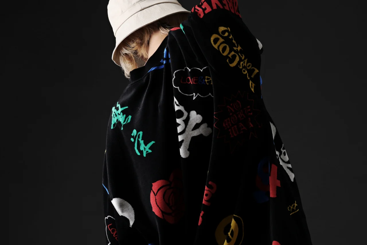 mastermind JAPAN ALL-OVER DESIGN VELOUR TEE / BOXY FIT (MULTI) - Image 38