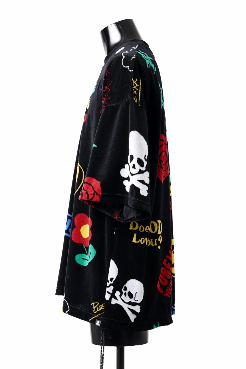 mastermind JAPAN ALL-OVER DESIGN VELOUR TEE / BOXY FIT (MULTI) - Image 5