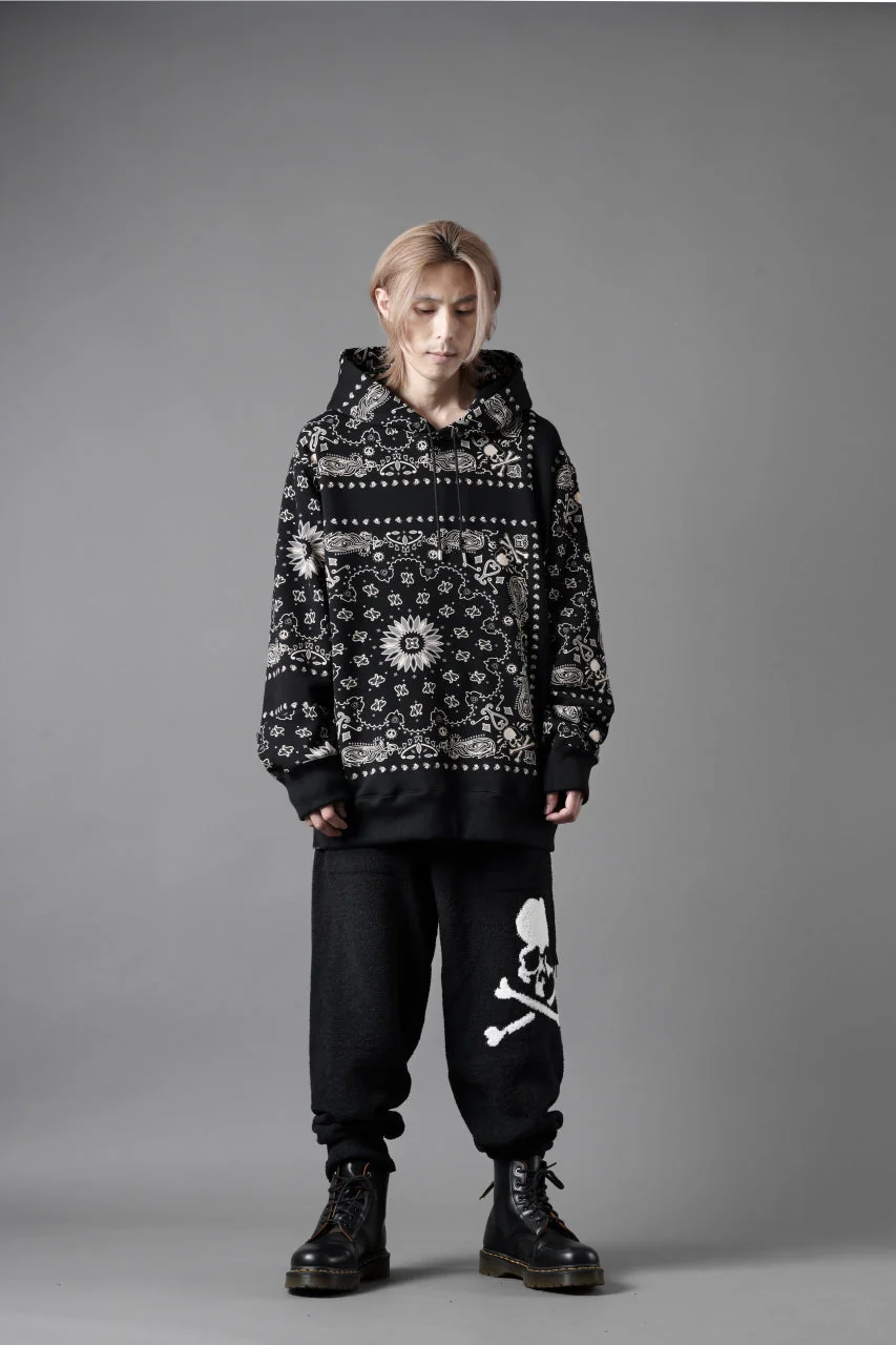 mastermind JAPAN BANDANA HOODIE / REGULAR FIT (BLACK BASE) - Image 25