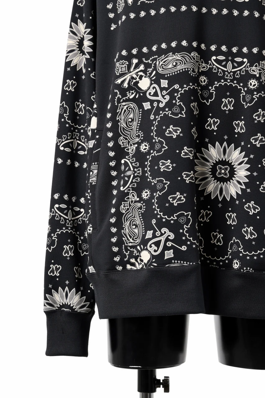 mastermind JAPAN BANDANA SWEATSHIRT / REGULAR FIT (BLACK BASE) - Image 11