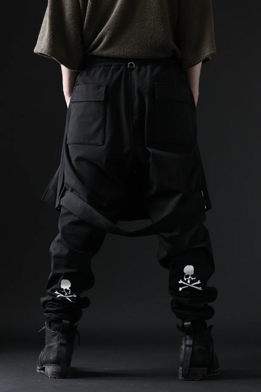 mastermind JAPAN BONDAGE SLIM TROUSERS / MEDIUM C-JERSEY STRETCH (BLACK) - Image 38