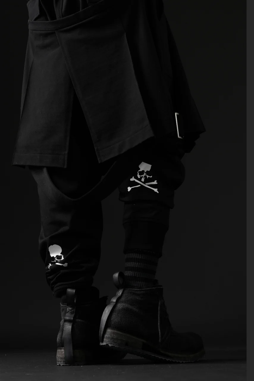 mastermind JAPAN BONDAGE SLIM TROUSERS / MEDIUM C-JERSEY STRETCH (BLACK) - Image 49