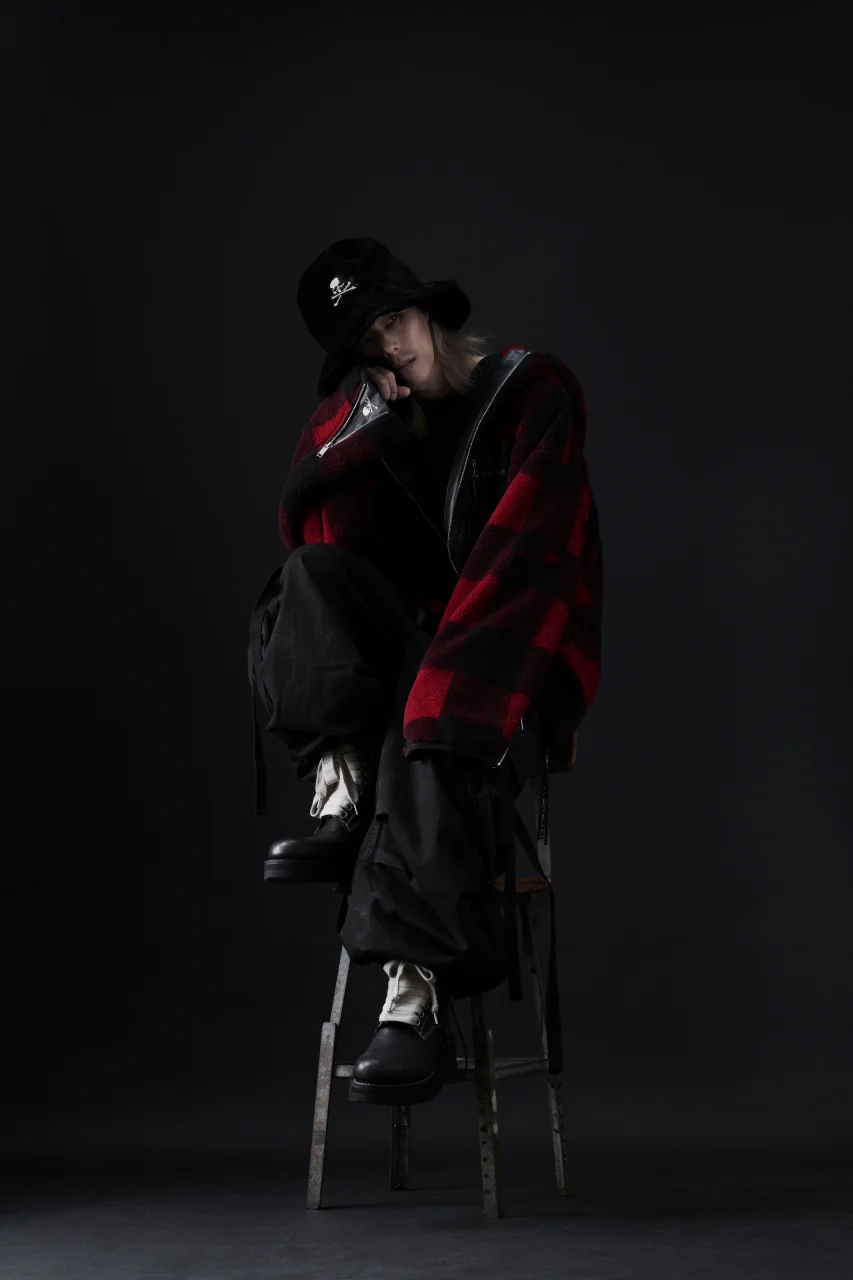 mastermind JAPAN BUFFALO-PLAID SHERPA JACKET / BOXY FIT (BLACK x RED) - Image 37