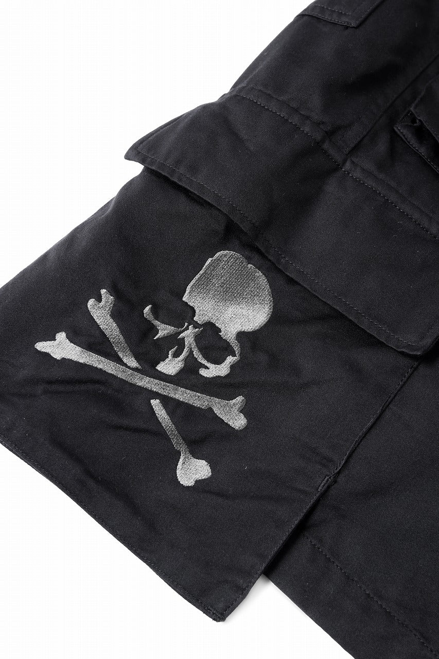 mastermind JAPAN EMBROIDERY CARGO SHORTS / MASTERSEED SATEEN (BLACK) - Image 8