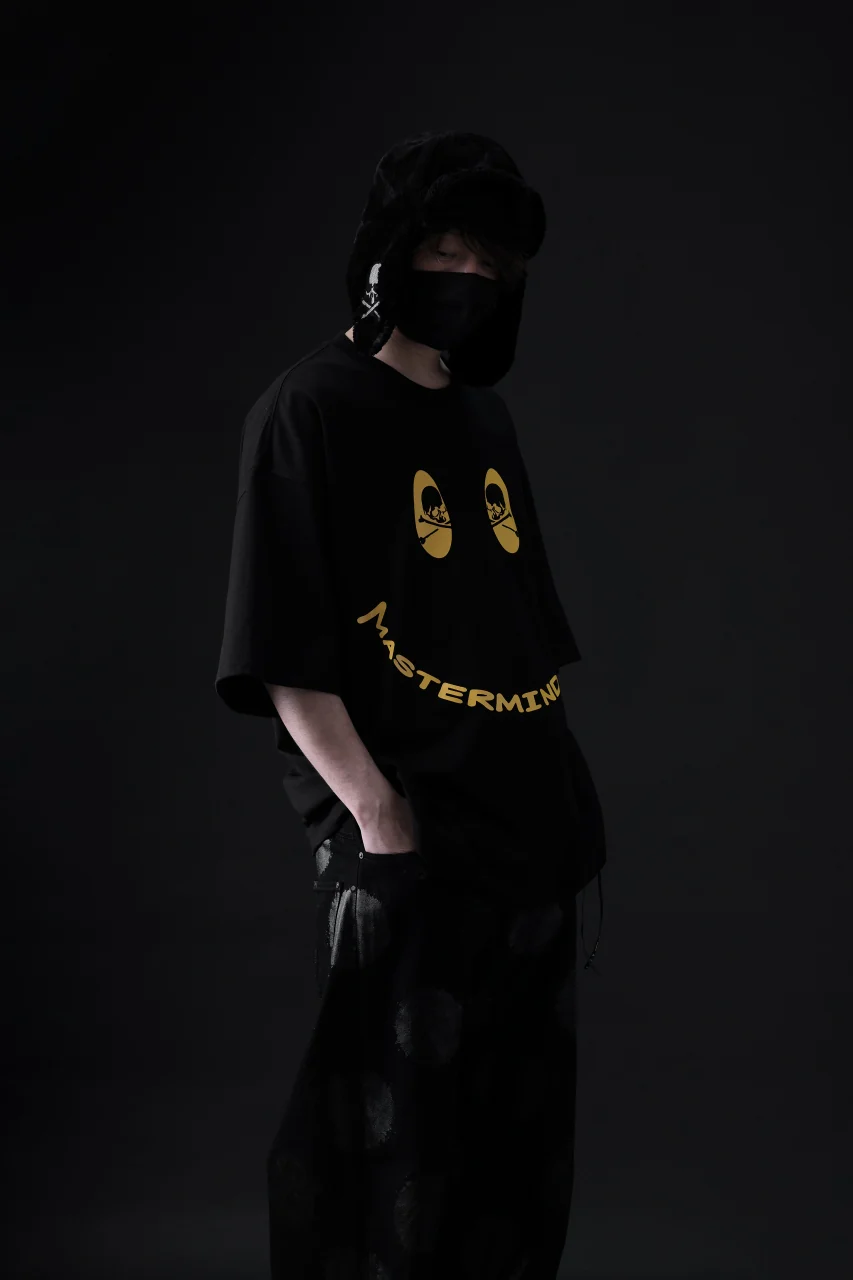 mastermind JAPAN FACE LOGO TEE / BOXY FIT (BLACK) - Image 5