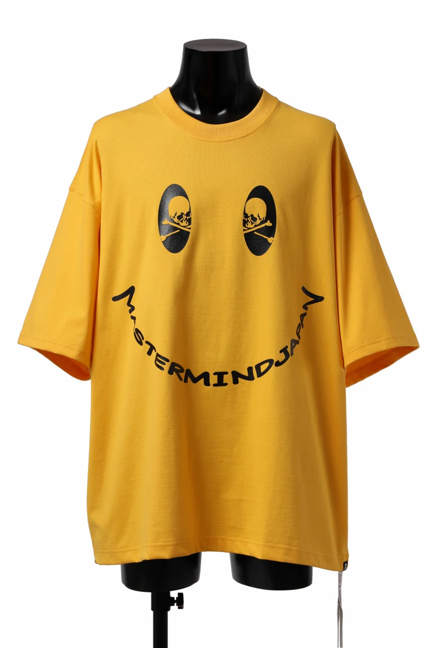 mastermind JAPAN FACE LOGO TEE / BOXY FIT (YELLOW)