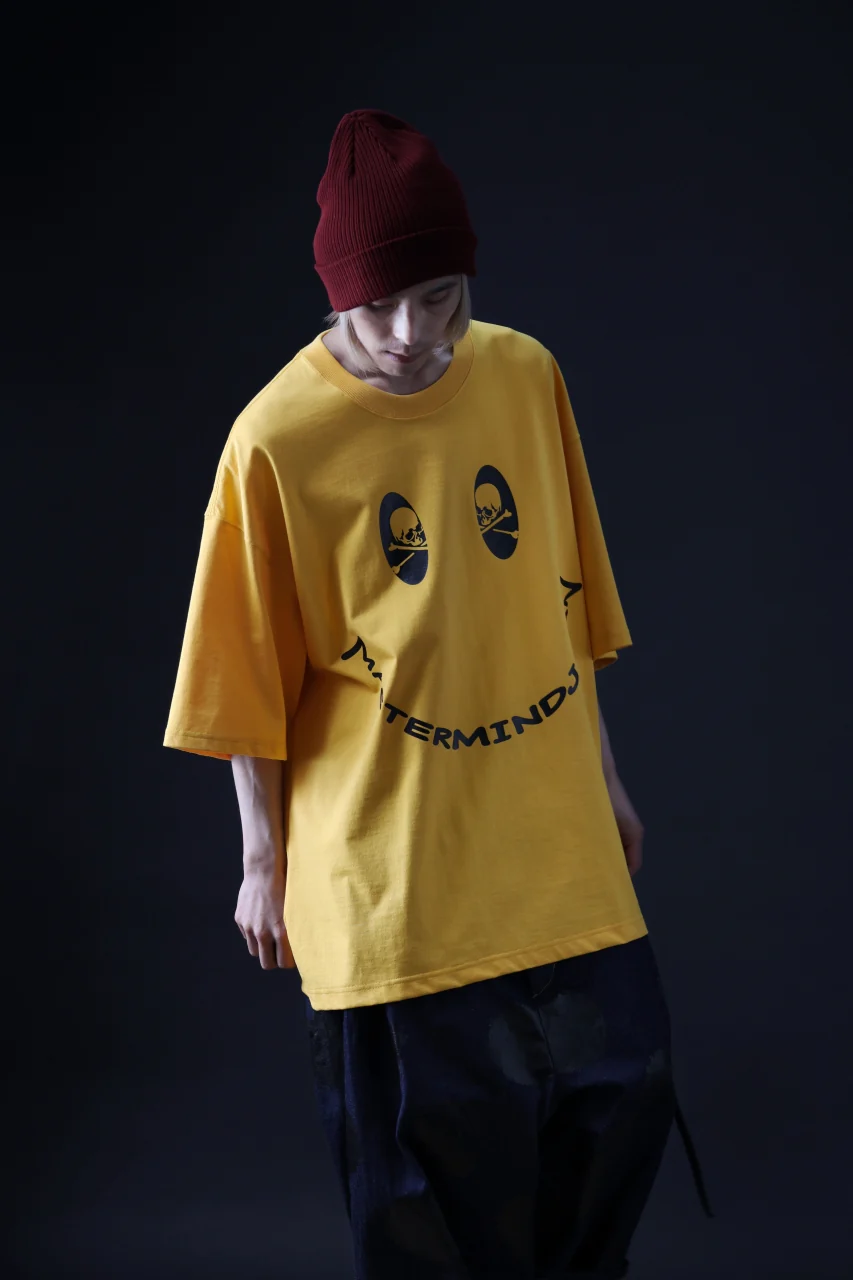 mastermind JAPAN FACE LOGO TEE / BOXY FIT (YELLOW) - Image 29