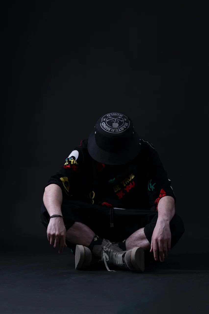 mastermind JAPAN LIGHT OZ SELVEDGE DENIM WORK SHORTS / SPECIAL WATER REPELLENT (BLACK) - Image 39