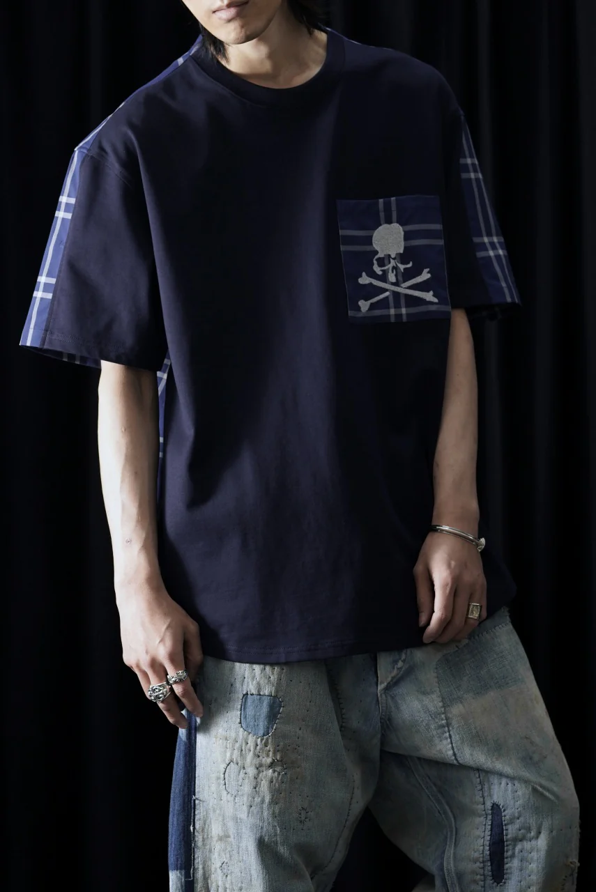 mastermind JAPAN MIXED-FABRIC POCKET SS TEE / REGULAR FIT (NAVY x NAVY) - Image 10