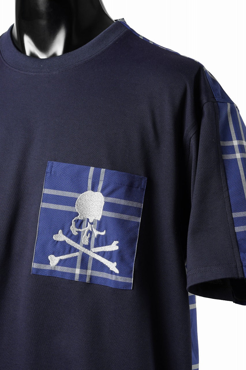 mastermind JAPAN MIXED-FABRIC POCKET SS TEE / REGULAR FIT (NAVY x NAVY) - Image 6