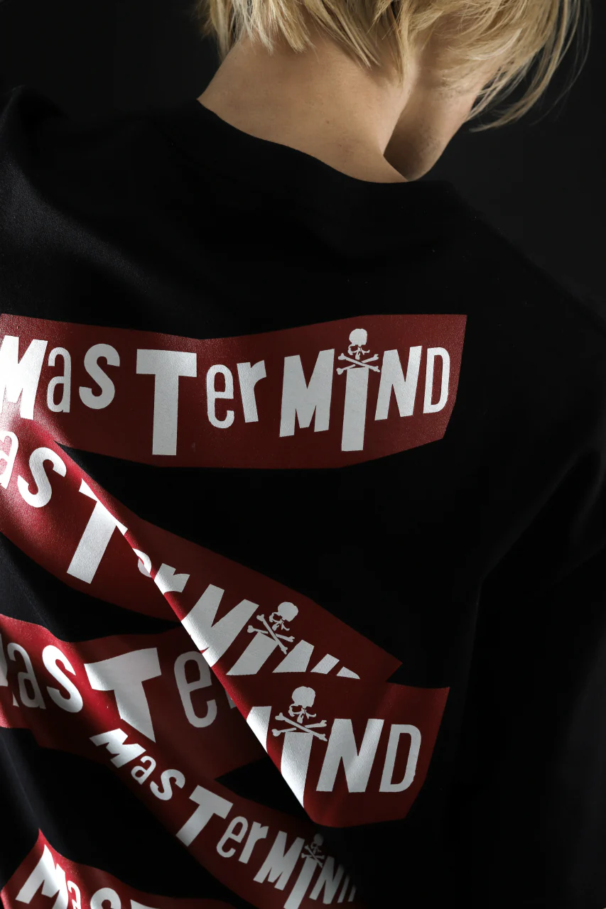 mastermind JAPAN POCKET DETAIL REGULARFIT T-SHIRT (BLACK) - Image 27