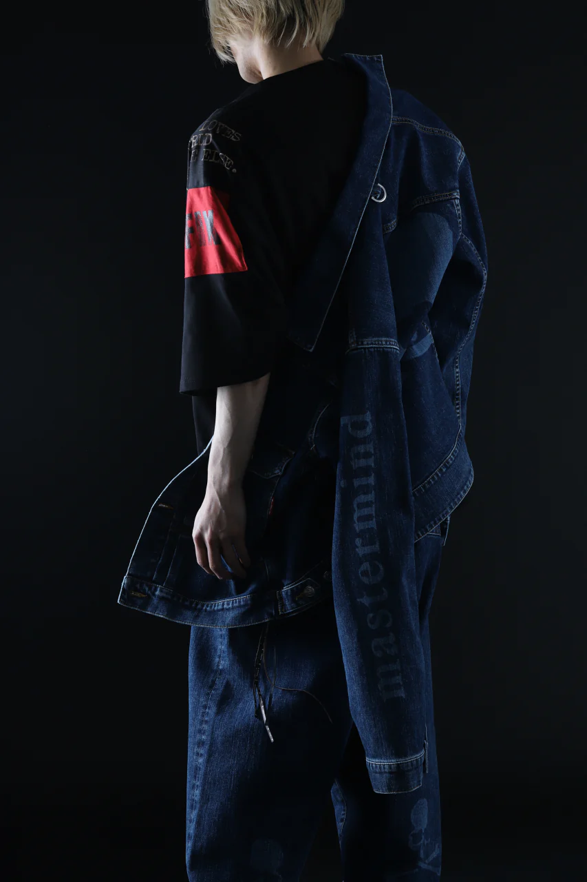 mastermind JAPAN RANDOM PATCH BOXYFIT T-SHIRT (BLACK) - Image 22
